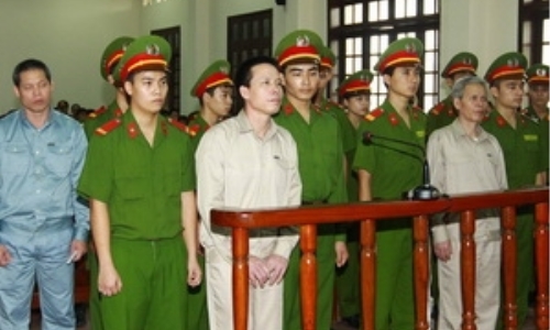 Kết thúc phiên tòa sơ thẩm xử vụ án ở Tiên Lãng